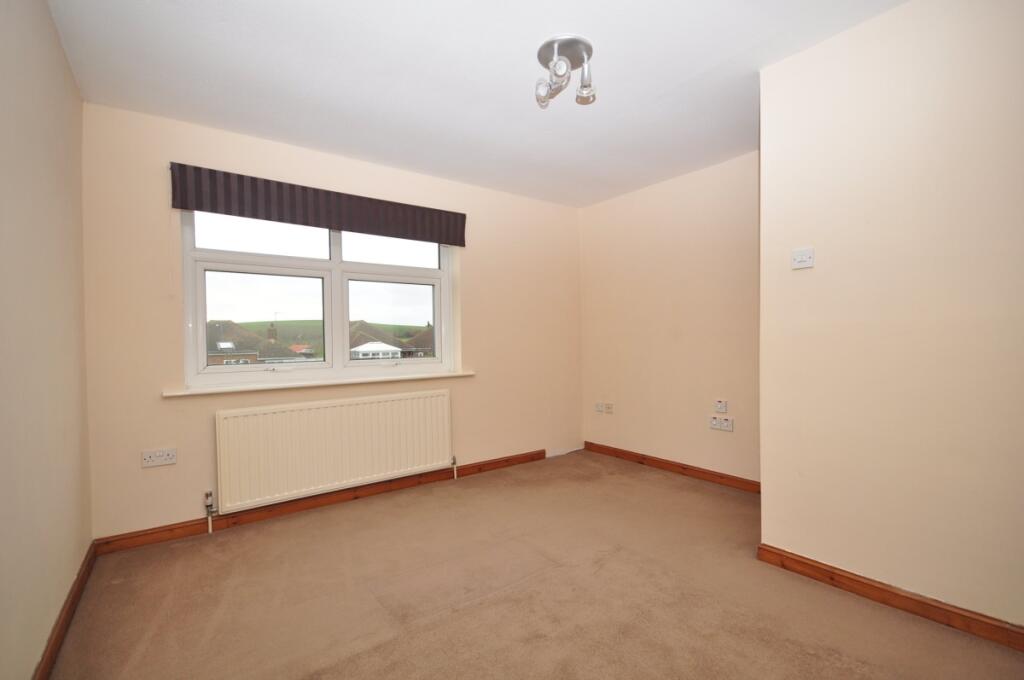 3 St Peters Close...