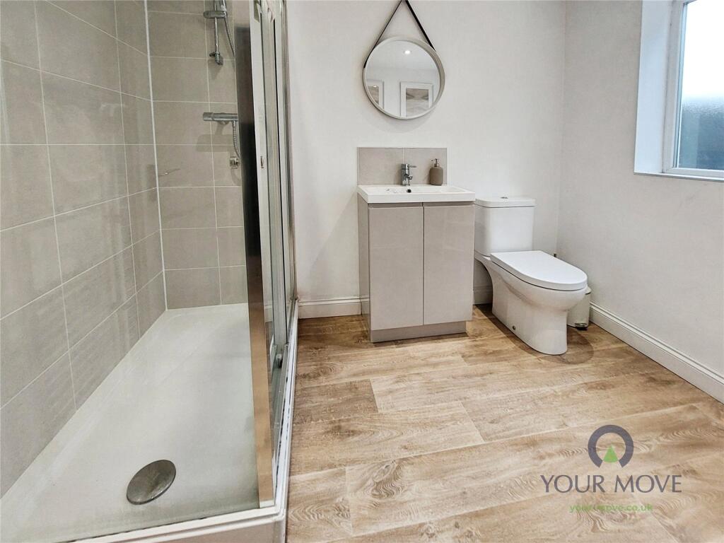 Ground Bathroom