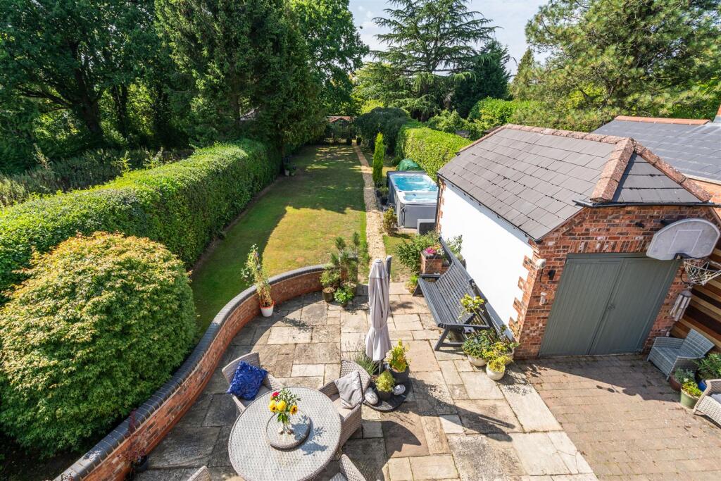 28 Fulford Hall Road_37.jpg