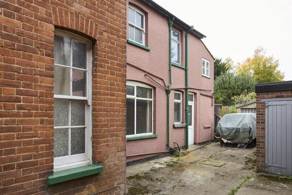 Paul_Barker_23_Blenheim_Road_023.jpg