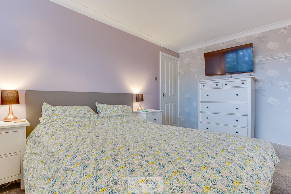 Bedroom 1.2