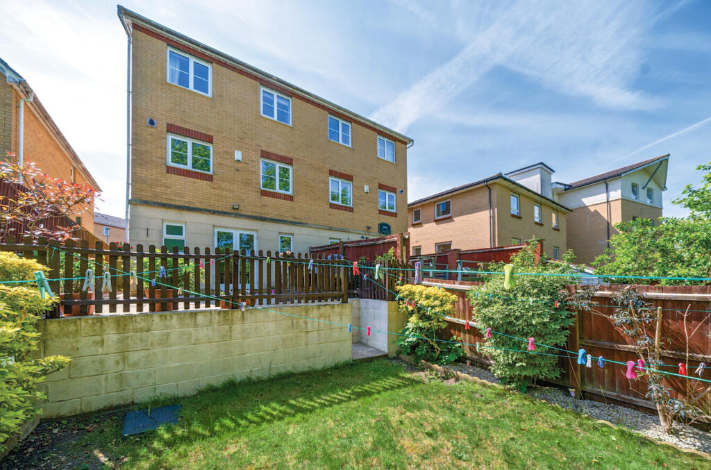 1290642-28-682c8a...