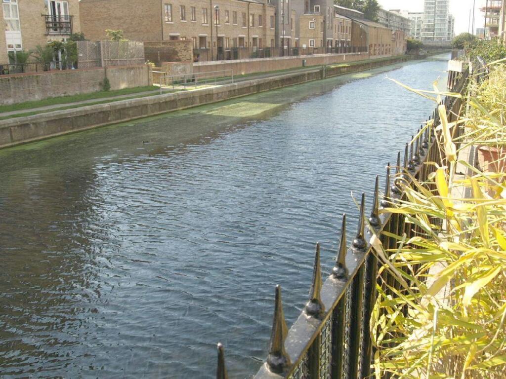 Limehouse Cut
