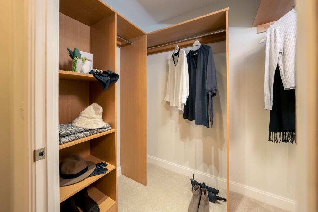 Lancaster Court, Cockermouth - Show Apartment Walk In Wardrobe  