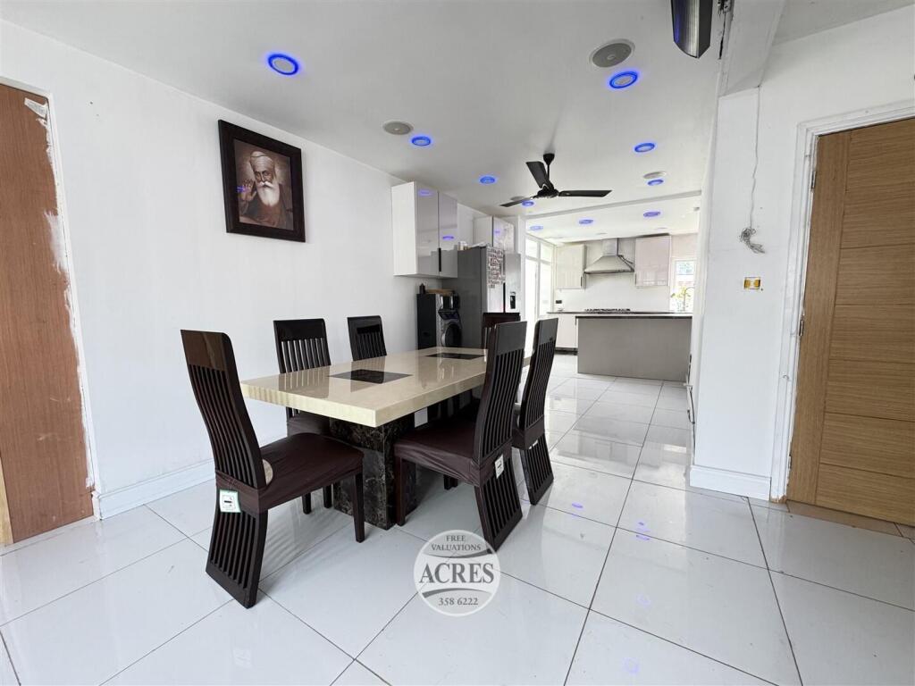 IMG_1531 (Large).jpg