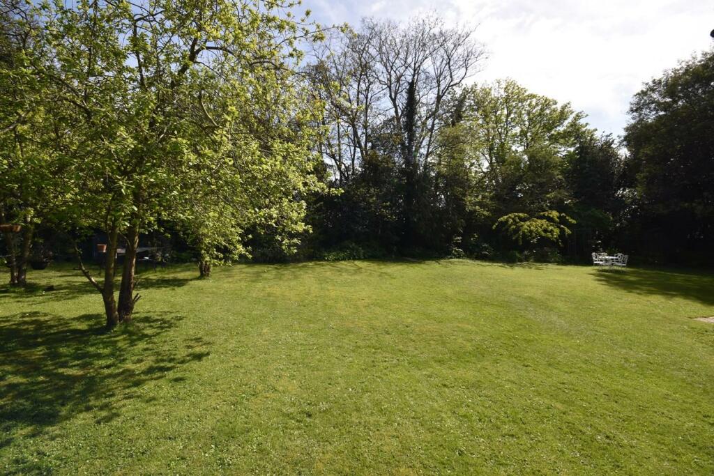 Gardens.JPG