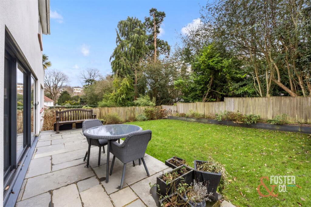 Cedars Gardens, 7-020.jpg