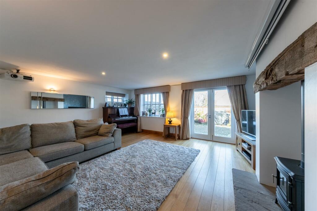 Threshing Barn-016.jpg