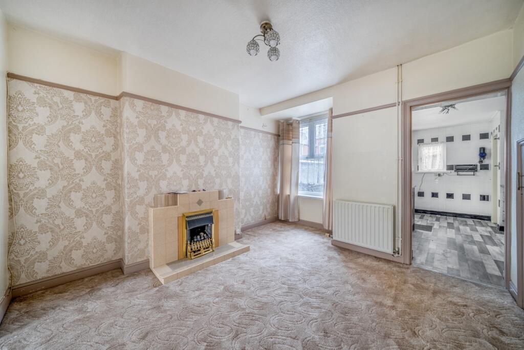 1388573-8-6937fa31d440b-ARW