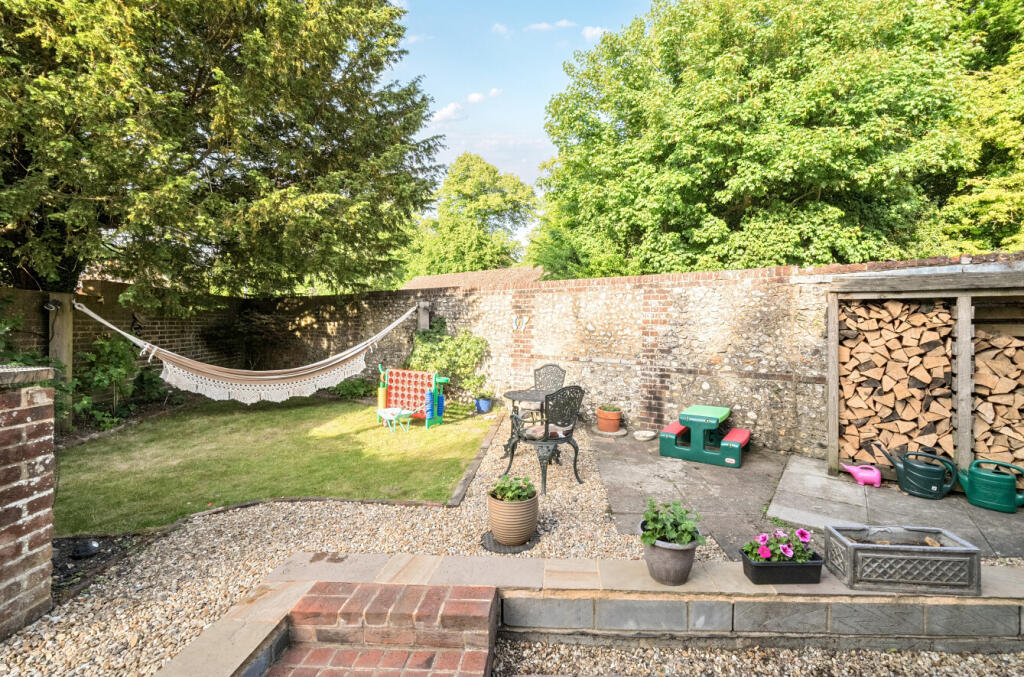 1295139-31-682cd5...