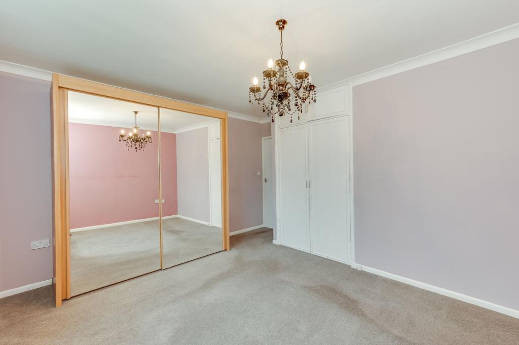 TWO DOUBLE BEDROOMS AND SHOWER ROOM