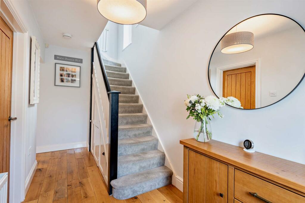 8626398-interior02-800.jpg