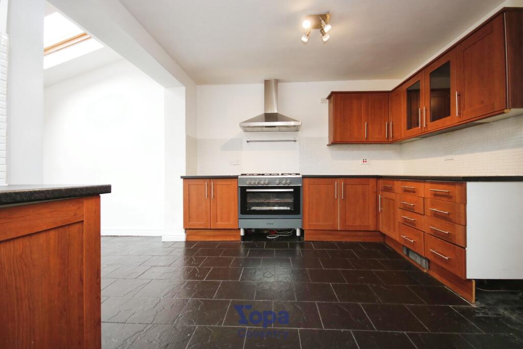 Bf0140ae-Kitchen 202.JPG