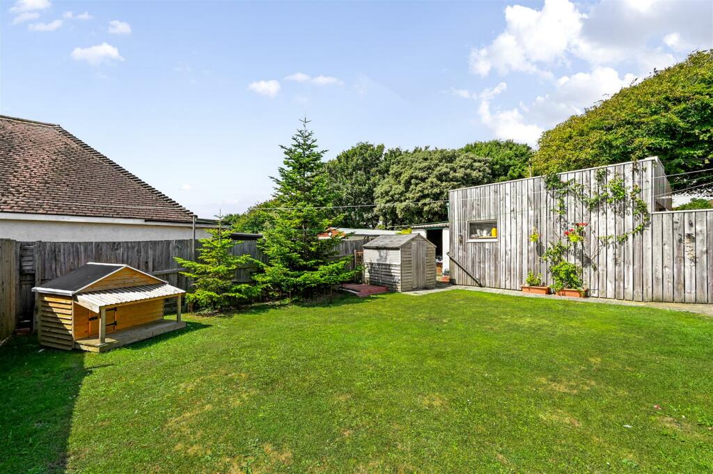 Downsway, bn42 (25).jpg