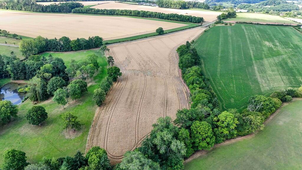 DJI_2025080610531...