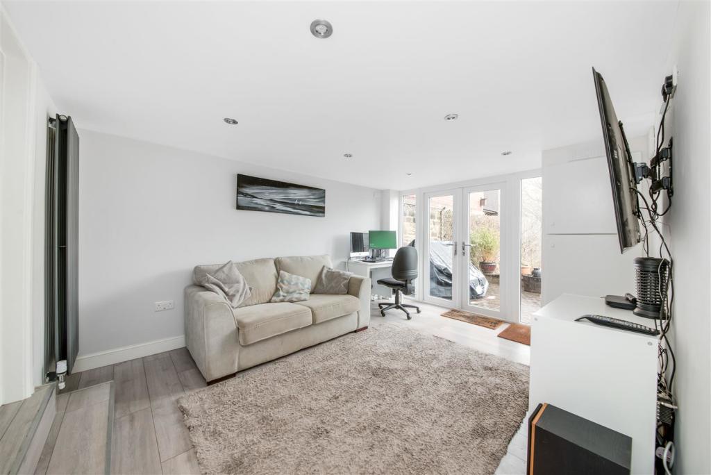 Games Room / Snug