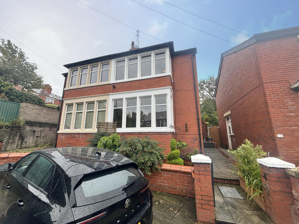 Coveway Avenue,  Blackpool, FY3