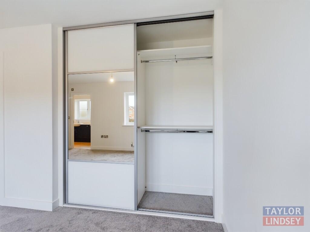 Build in Wardrobes