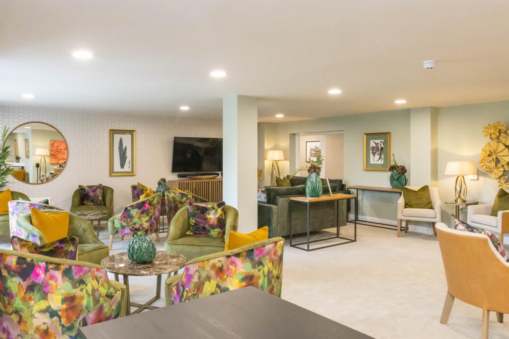 Screenshot 2025-0...