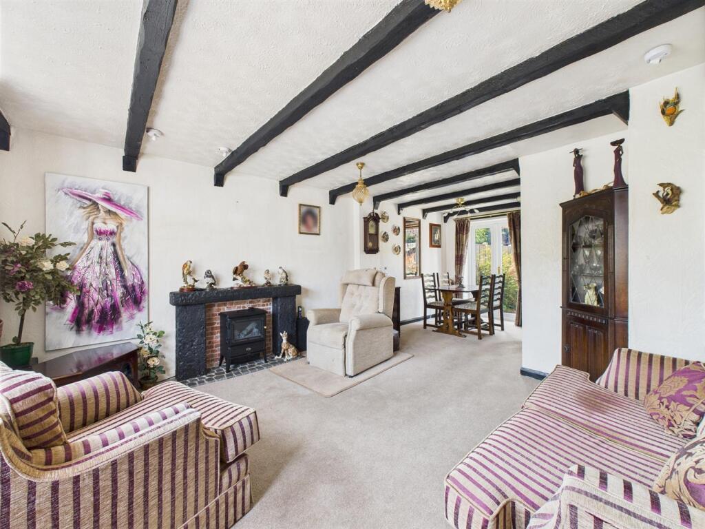 Through Lounge/Dining Room