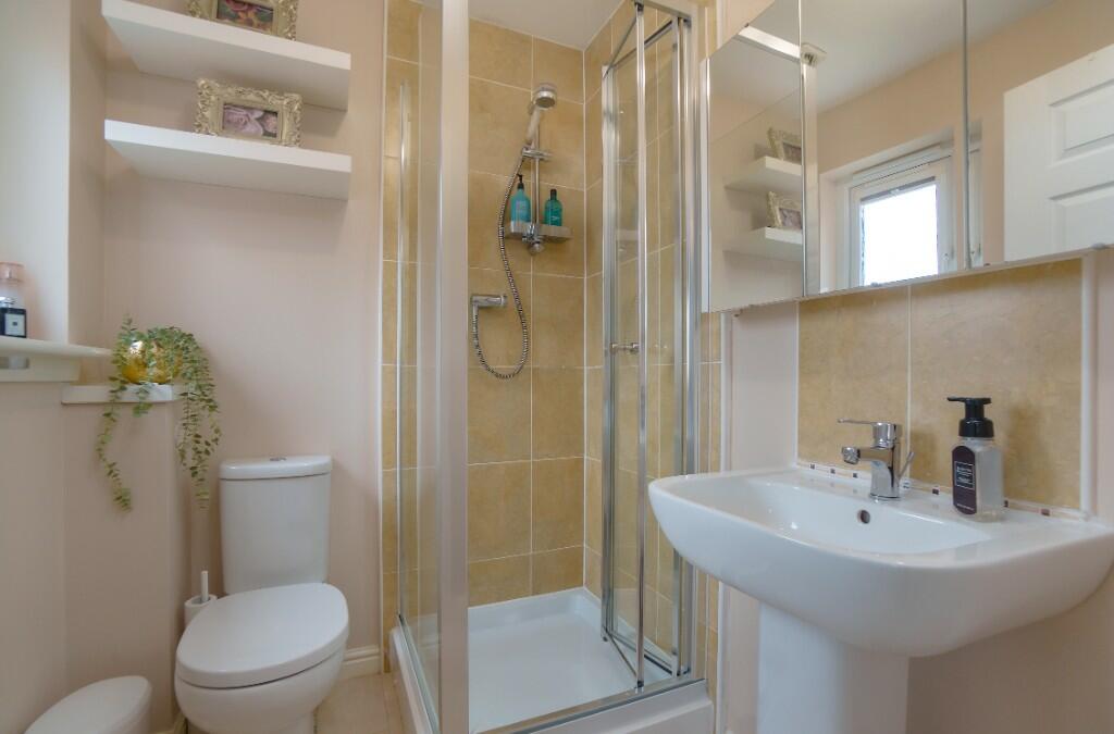 Master Ensuite