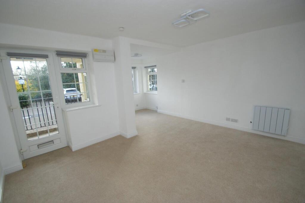 2024-10-23 12.02.16.jpg