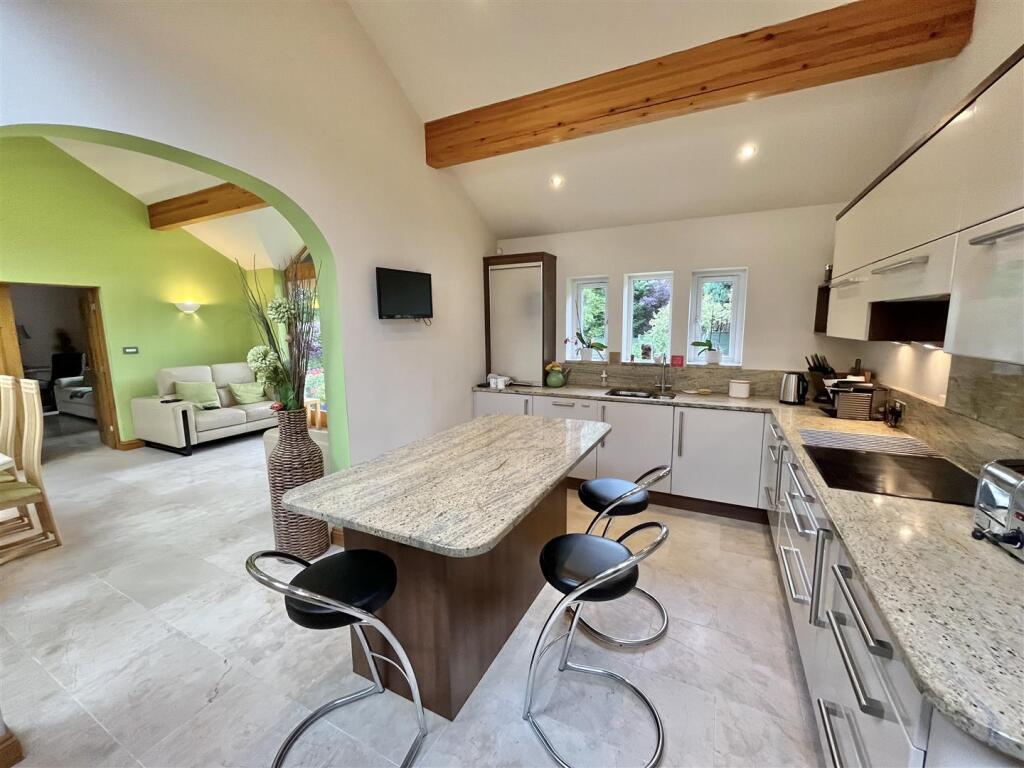 Breakfast Kitchen