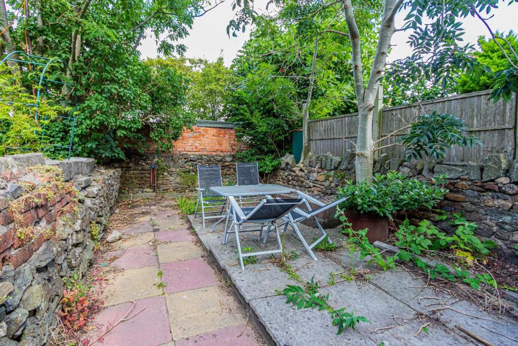 Treharris Street 103-8.jpg