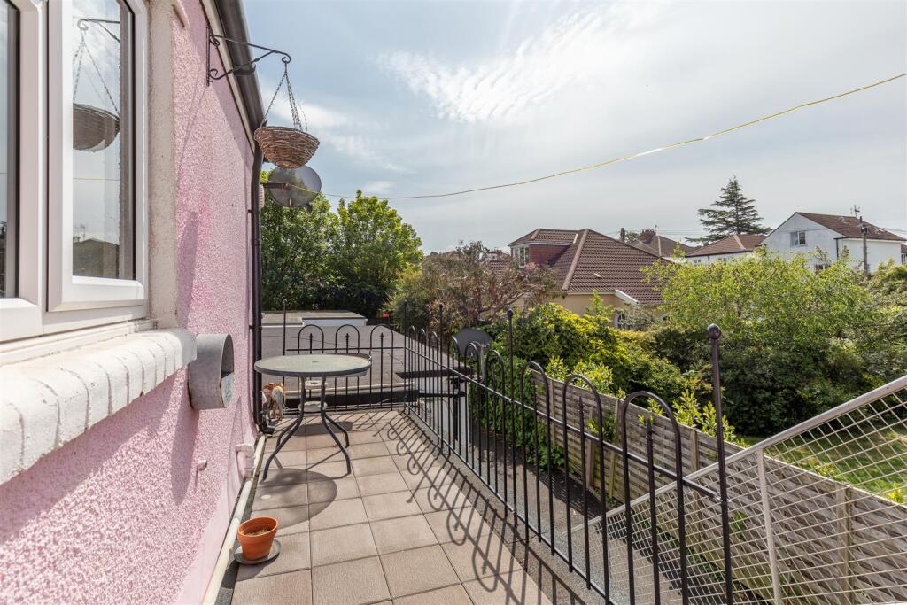 Henleaze Road, Henleaze Balcony 2.jpg