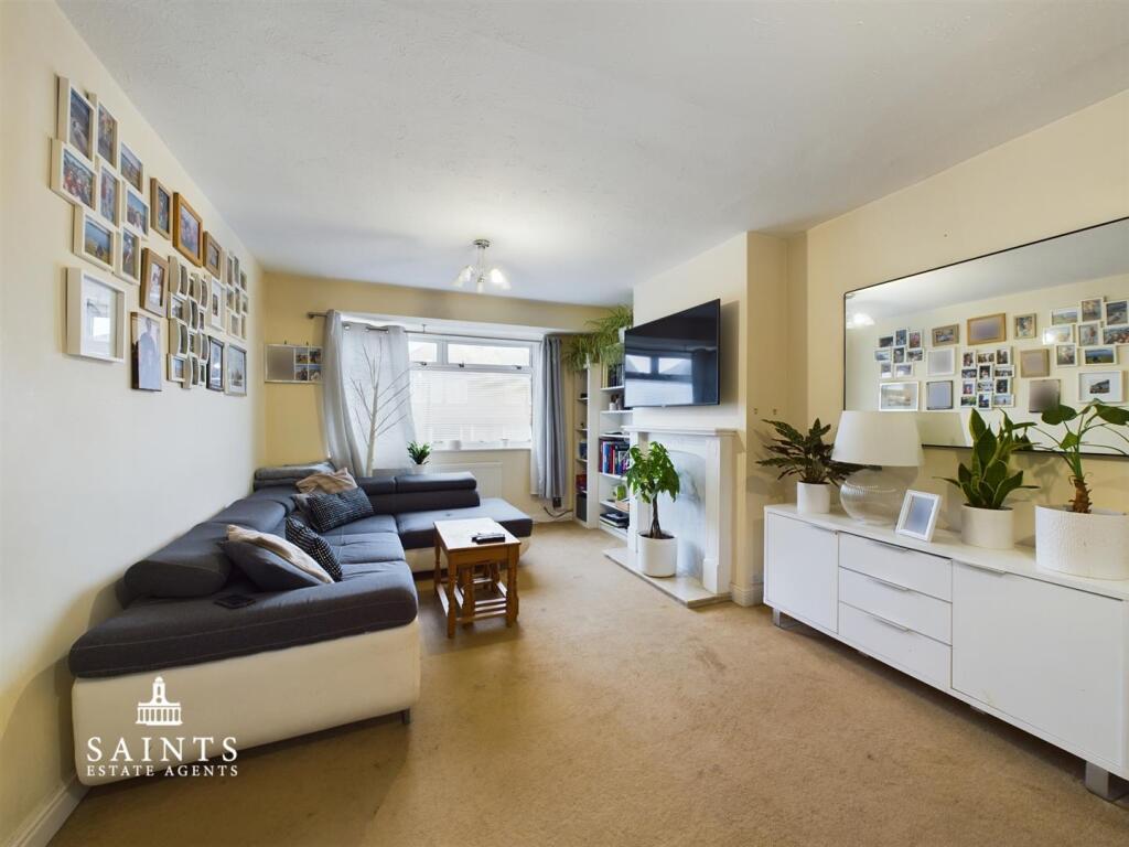 CAM02819G0-PR0079-STILL006.jpg