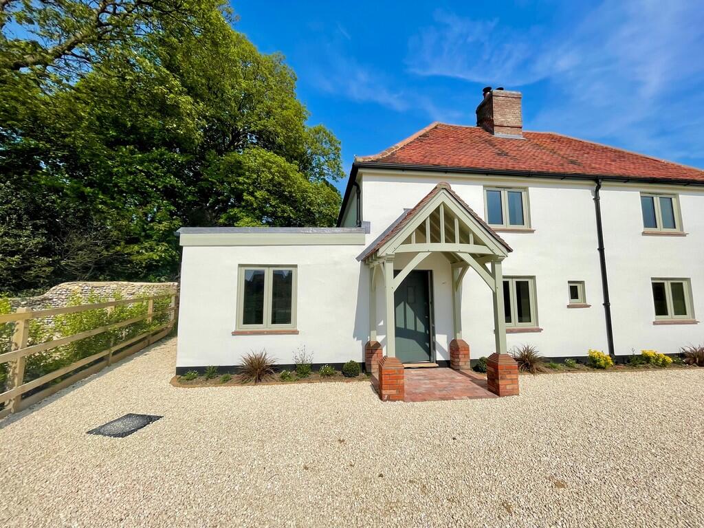 5 Courtwick Park ...