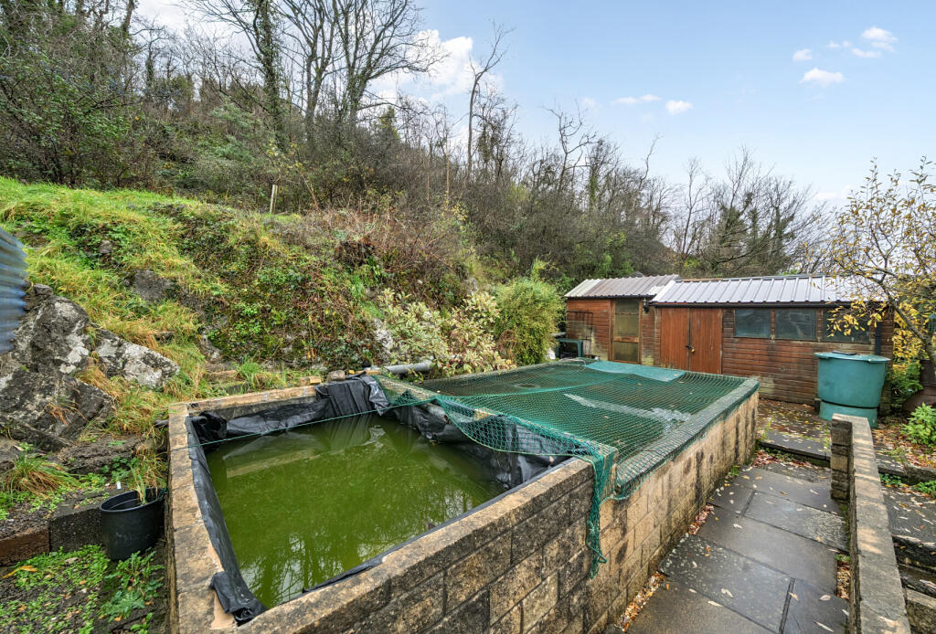 1386200-5-6931769...