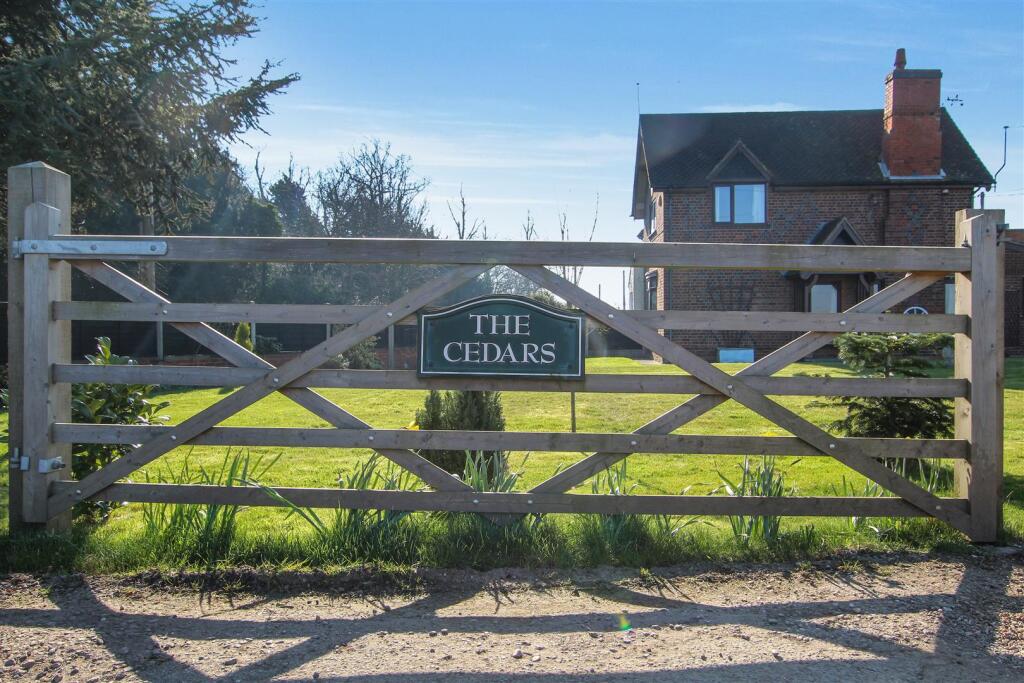Entrance.jpg