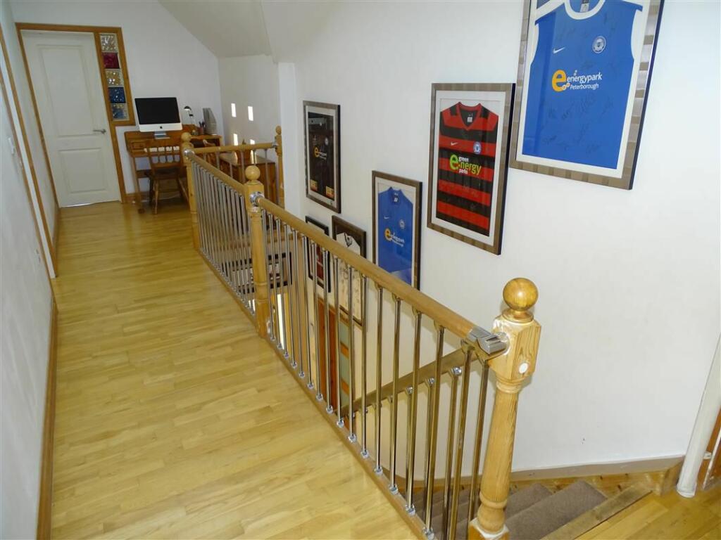Galleried Landing B