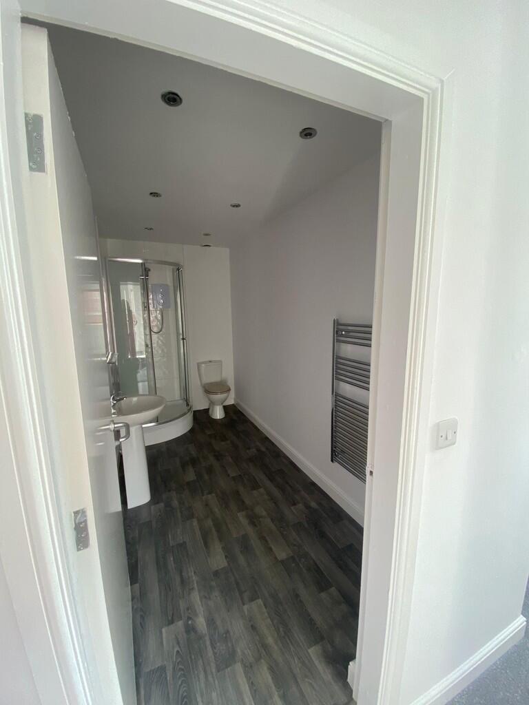 42990cfe-c376-481...