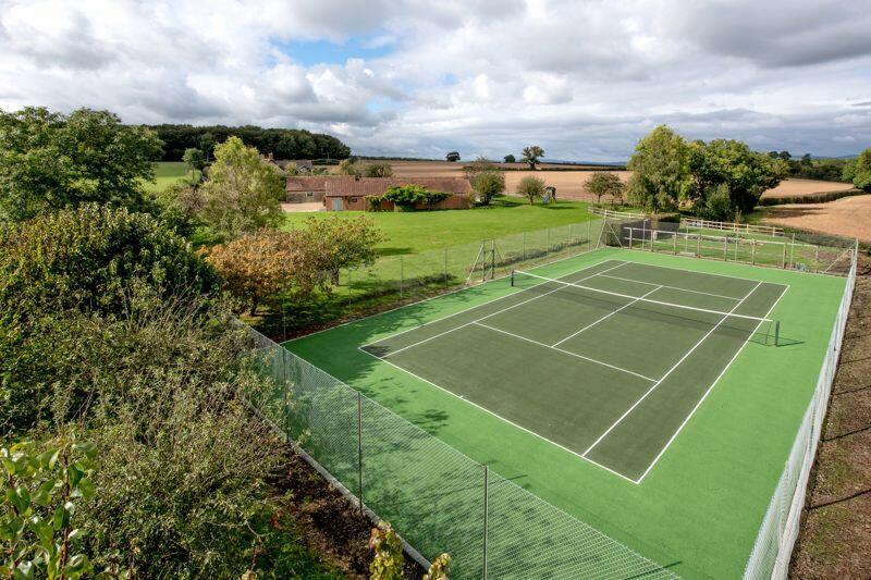 Tennis court