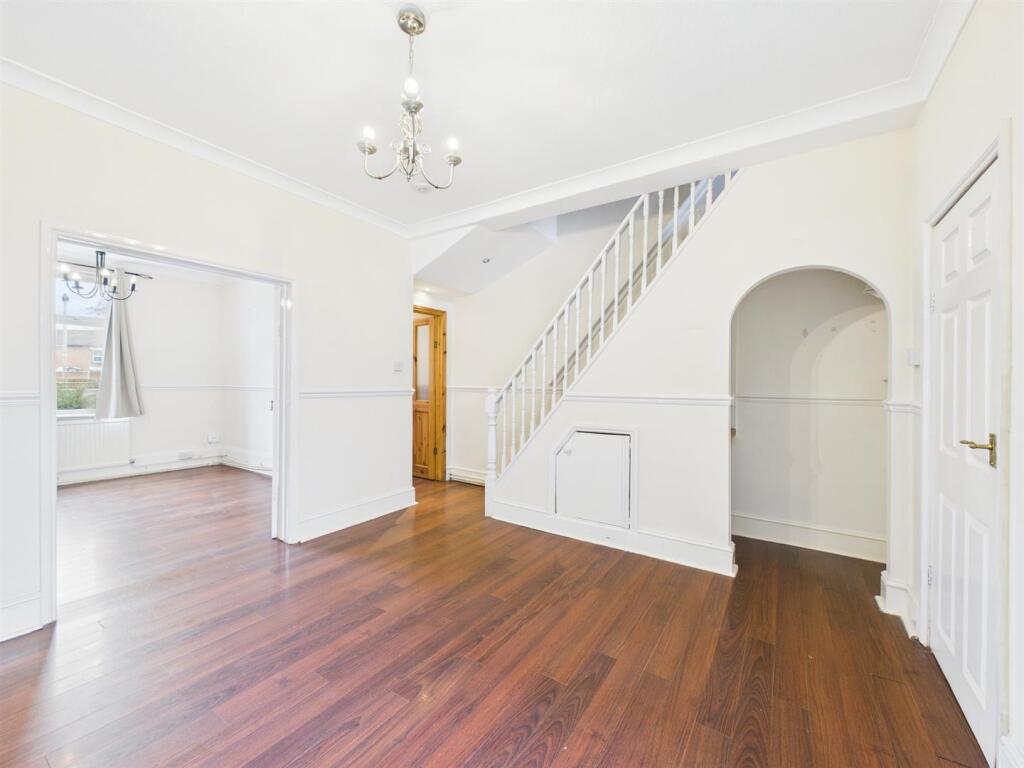 92 Freiston Road  (17).jpg