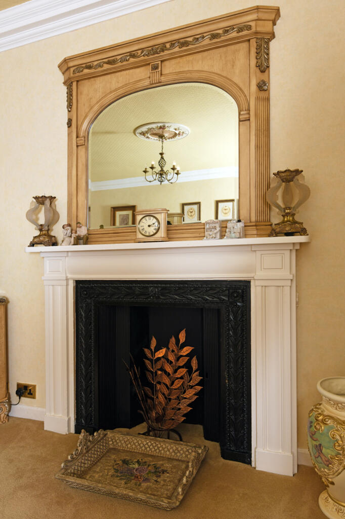 Broomrigg Mansion House, Holywood, DG2 0RJ - Braid