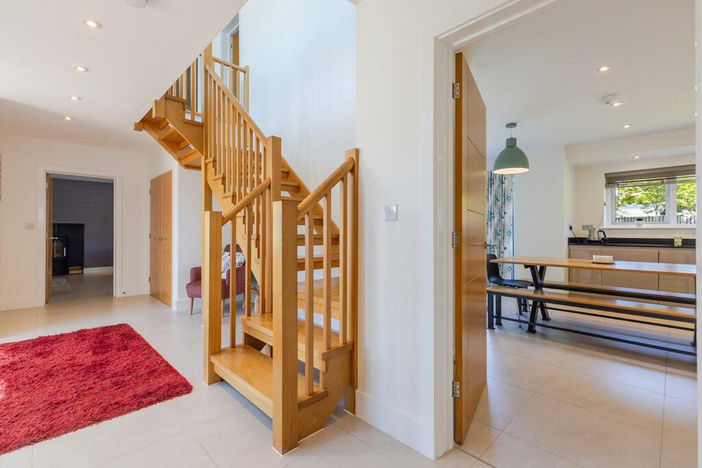 A37 - Holland Par...