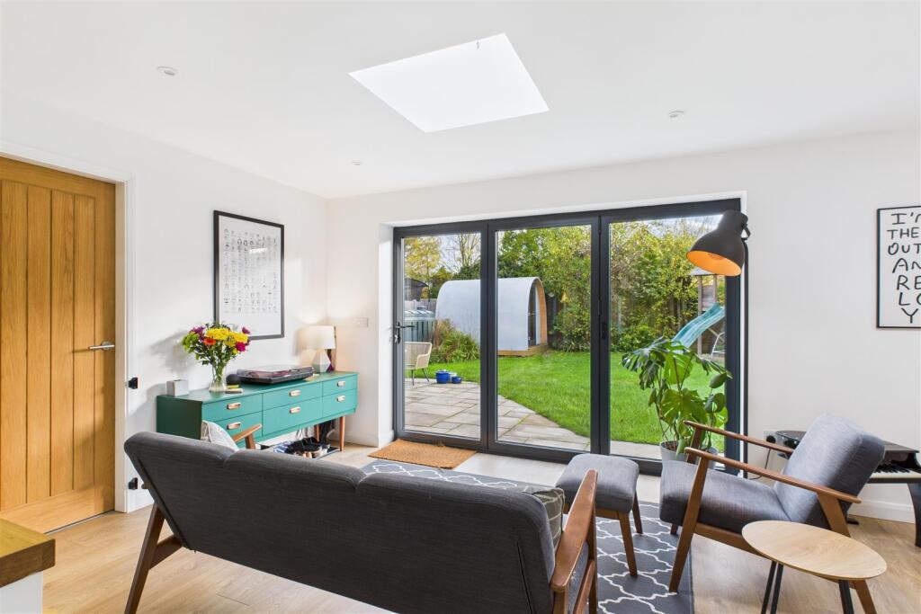 Open Plan Living Kitchen Area