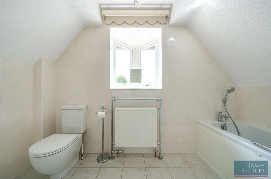 Master Ensuite
