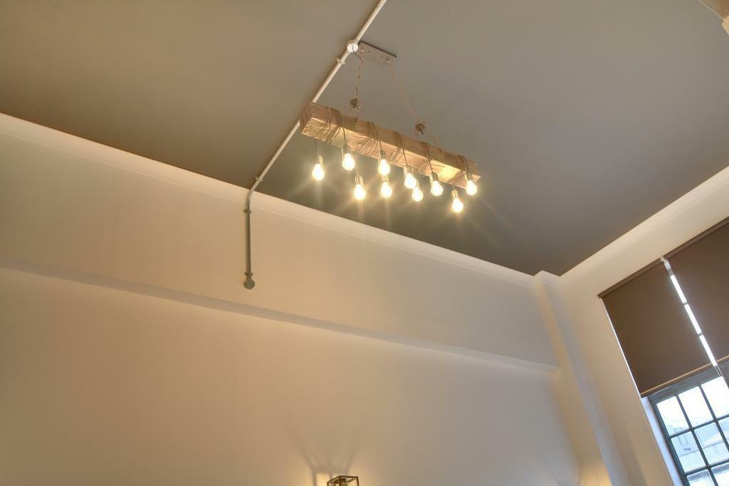 Feature Lighting