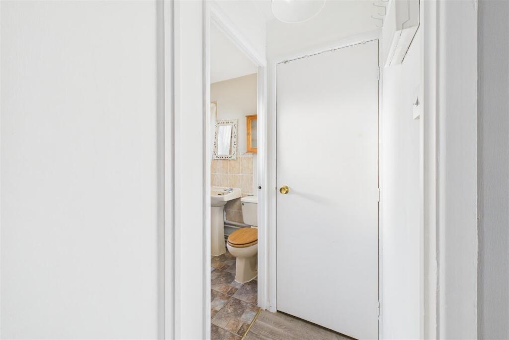 11 Benford Close, Downend, Bristol BS16 2UD | Free
