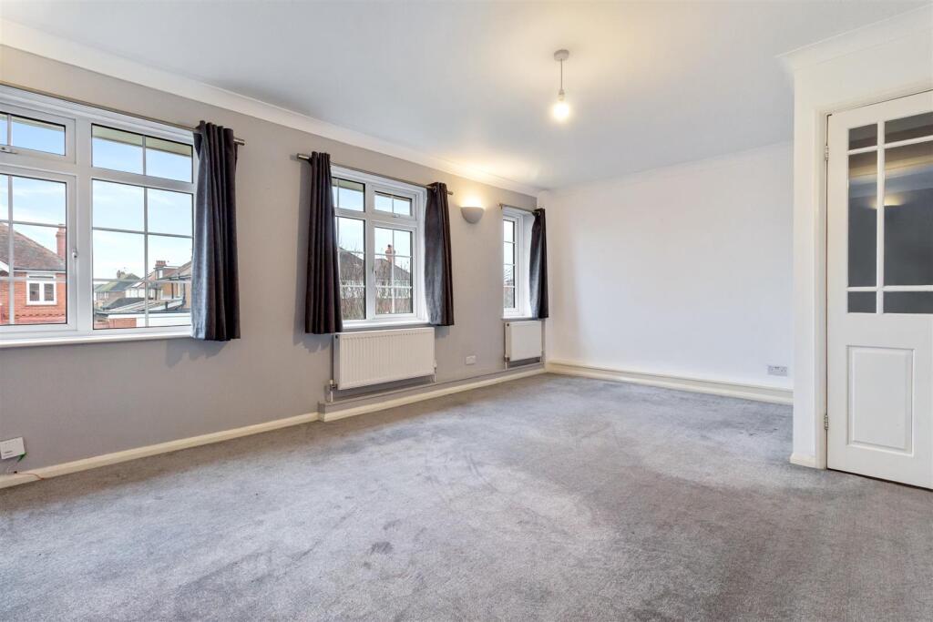 55 Gaisford Close-004.jpg