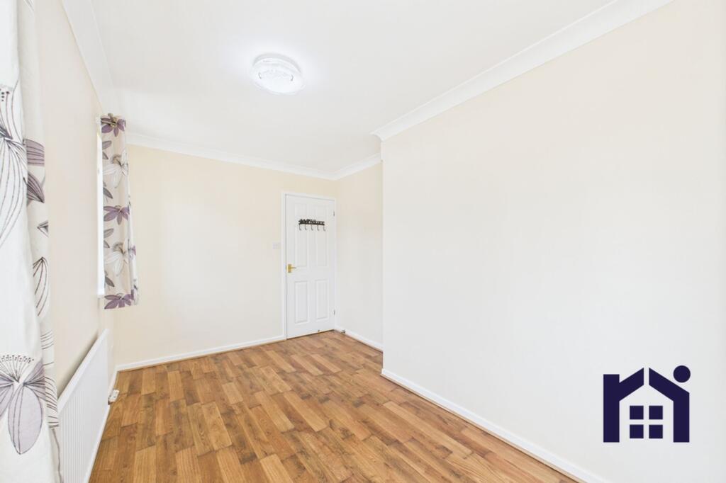 Reception room/bedroom five