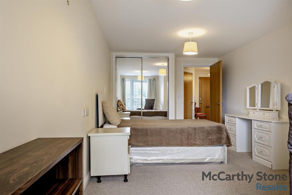 8652104-interior14-800.jpg