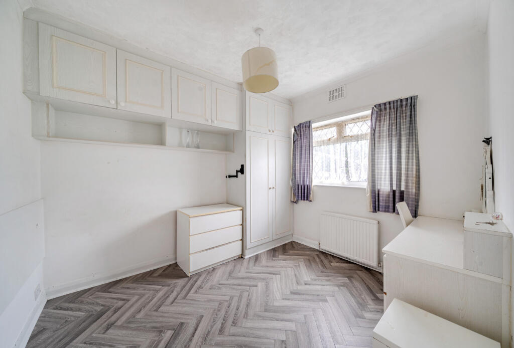 1364843-13-68e655...