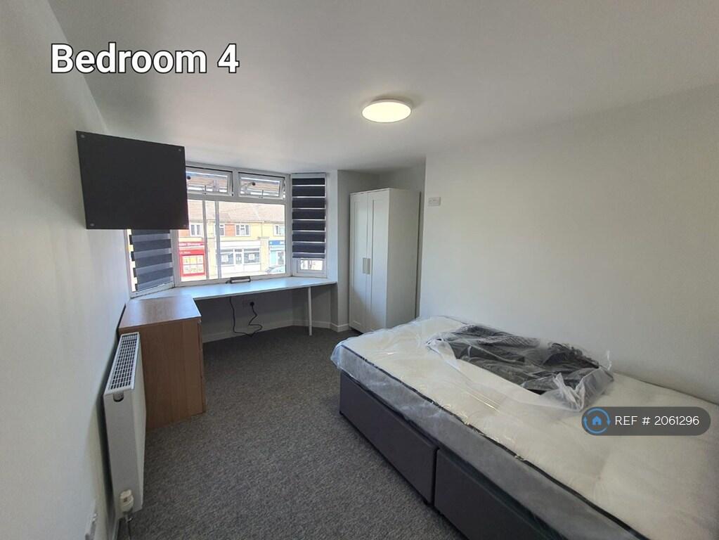 Bedroom 4