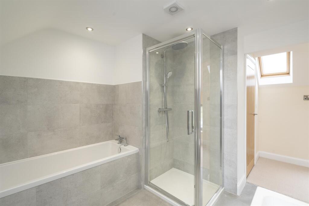 Barn 2, Fallon Court_22.jpg