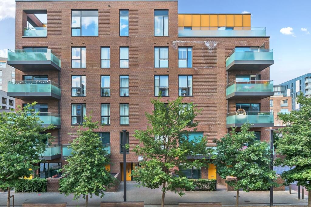 1300229-25-683dd3...